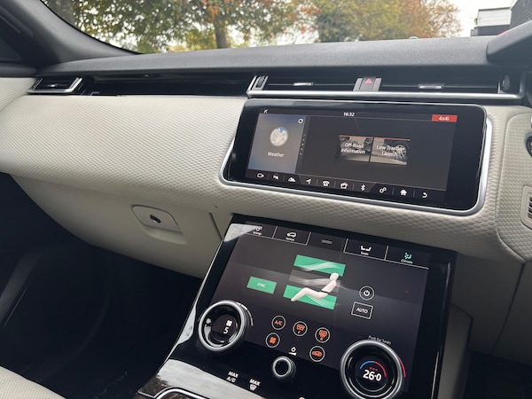 Used Land Rover Range Rover Velar 2017 for sale - 76307157: Photo 15