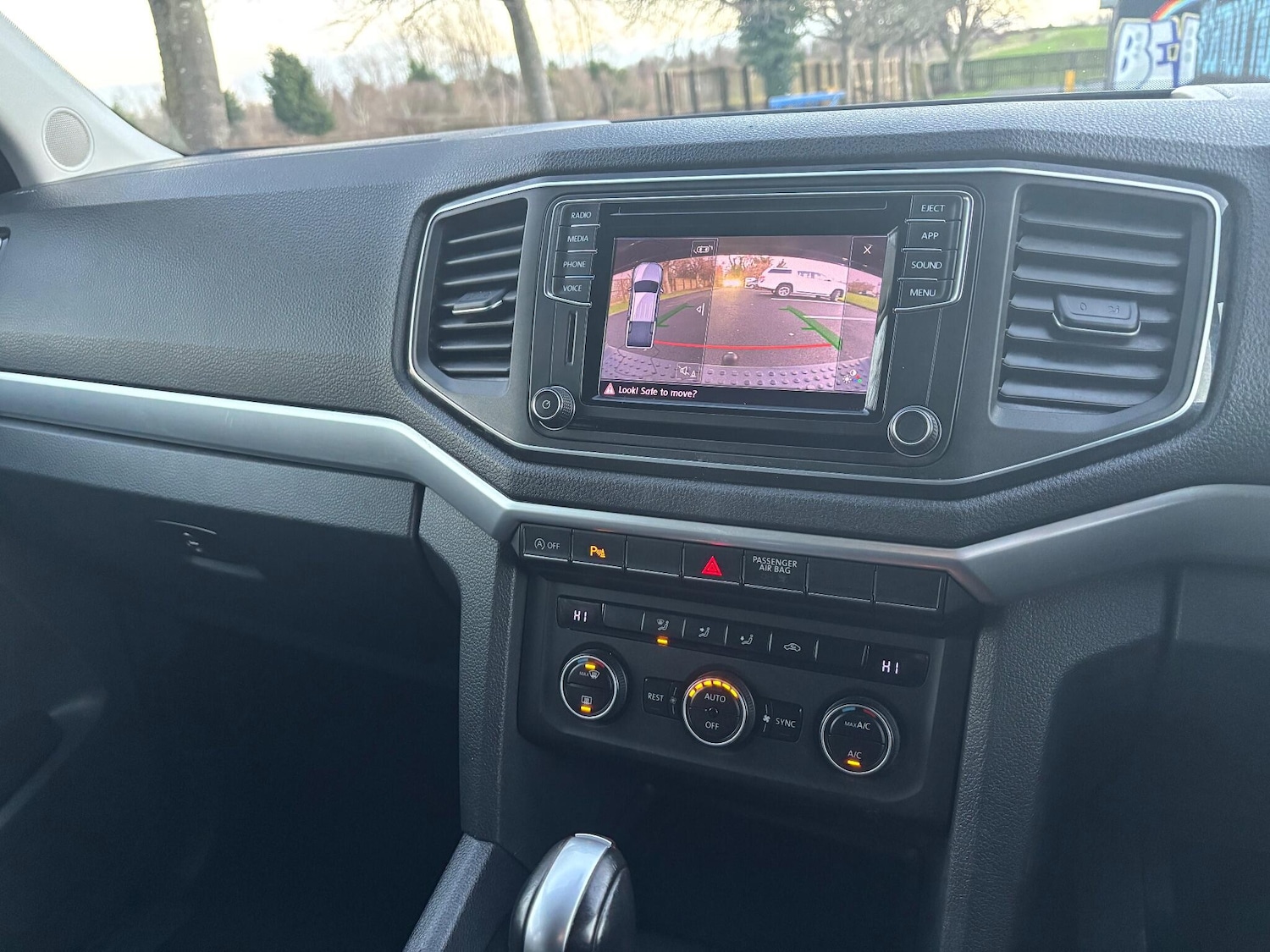 Used Volkswagen Amarok 2018 for sale - 77015804: Photo 16