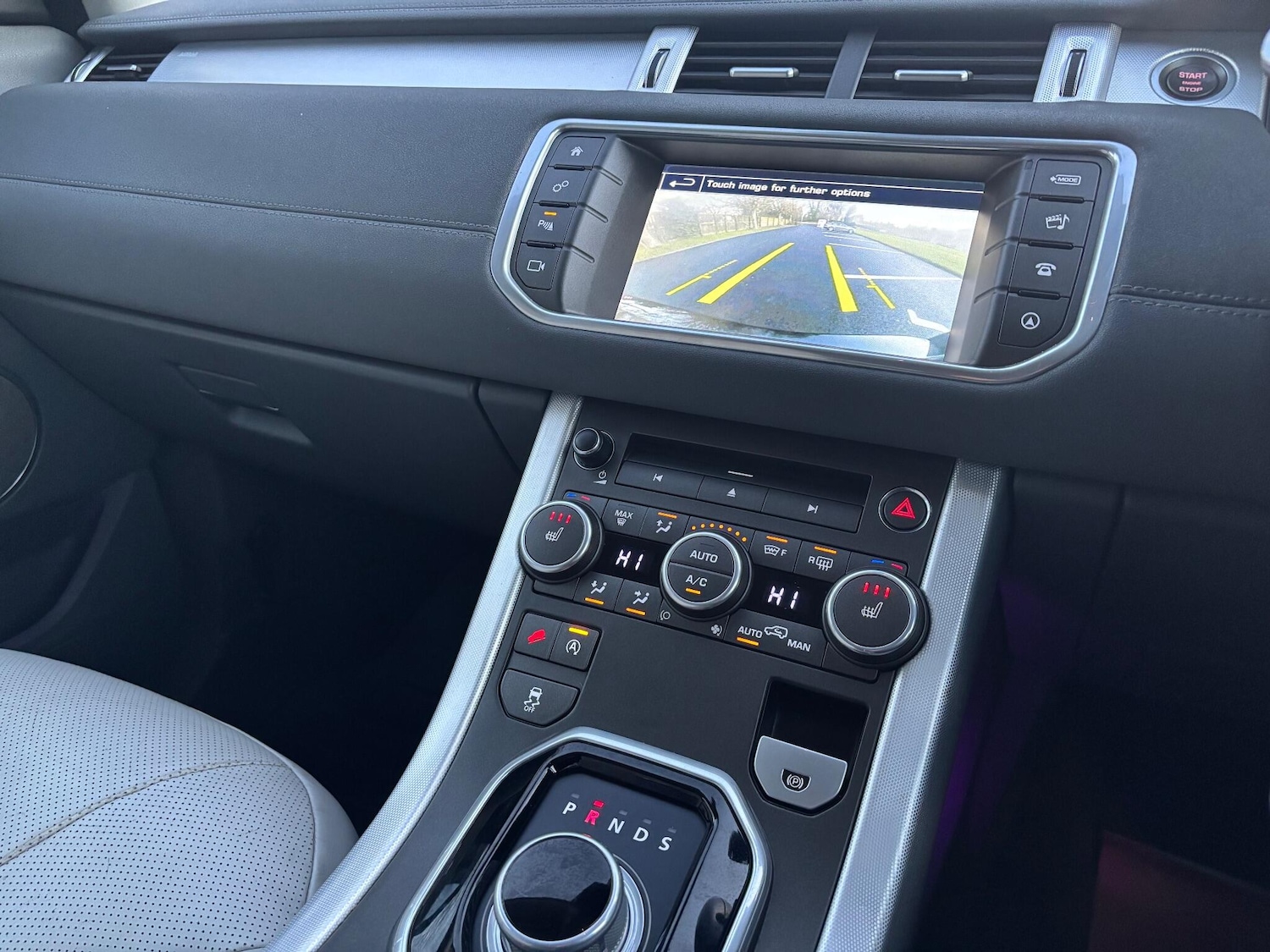 Used Land Rover Range Rover Evoque 2015 for sale - 77190945: Photo 13