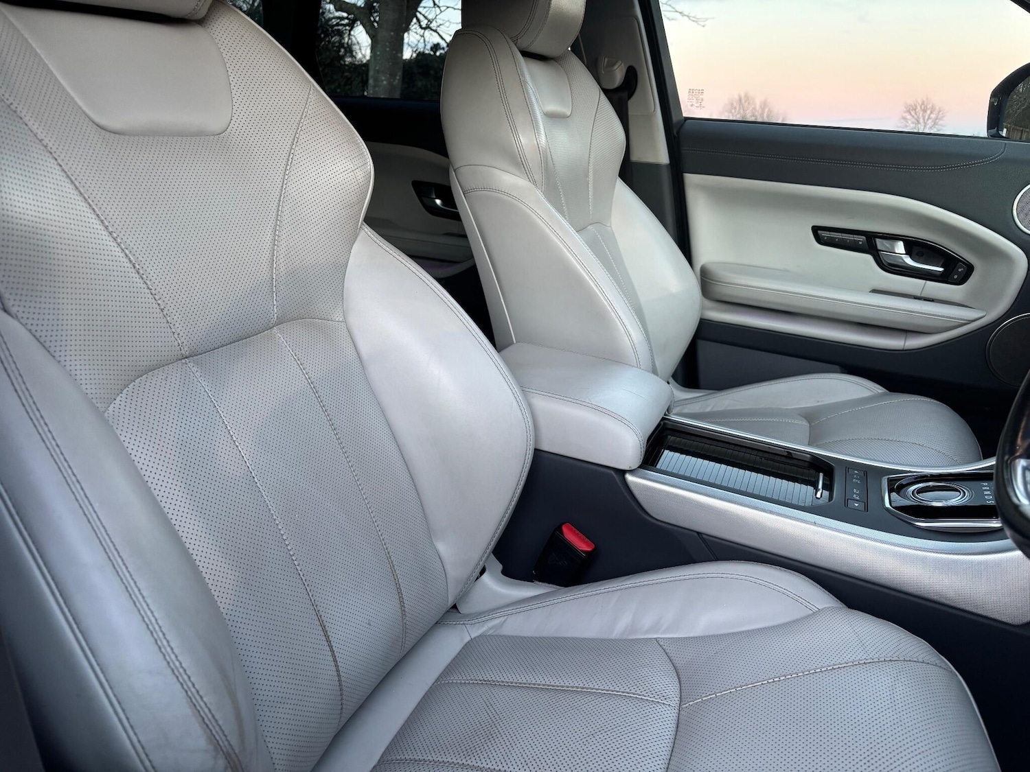 Used Land Rover Range Rover Evoque 2015 for sale - 77190945: Photo 15