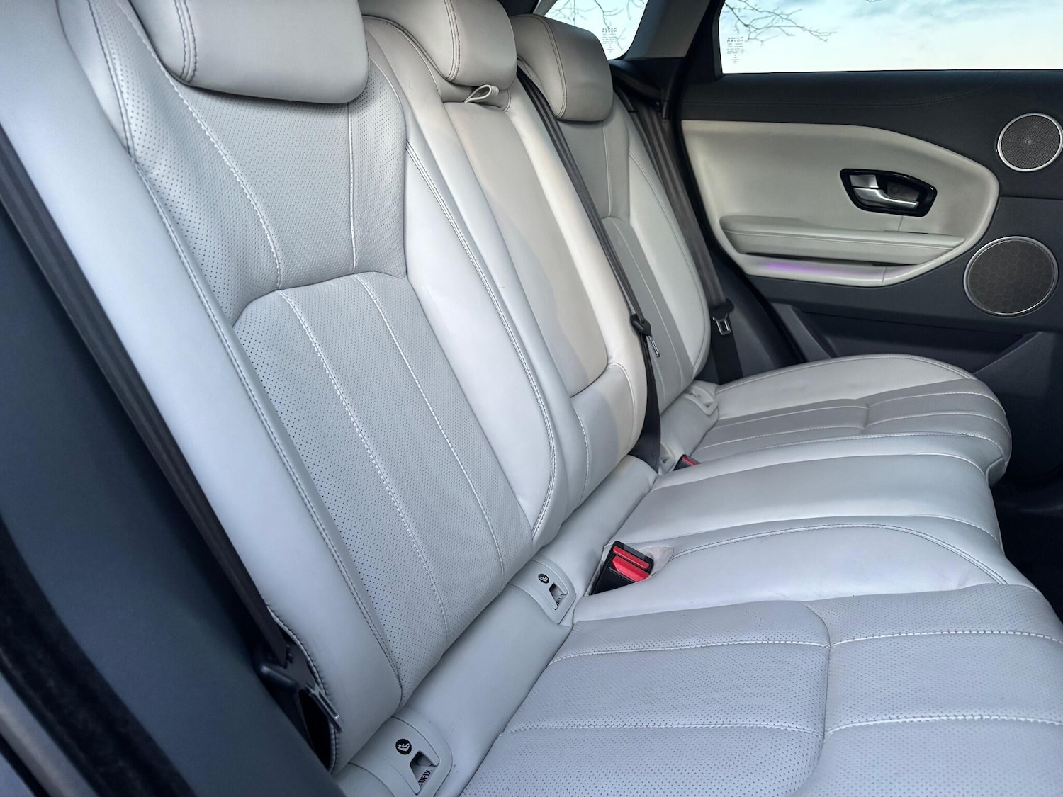 Used Land Rover Range Rover Evoque 2015 for sale - 77190945: Photo 16