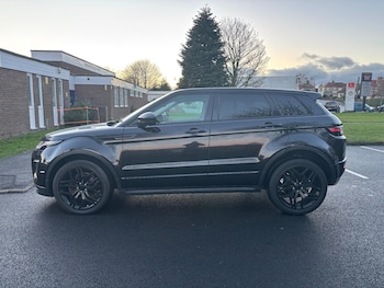 Used Land Rover Range Rover Evoque 2015 for sale - 77190945: Photo