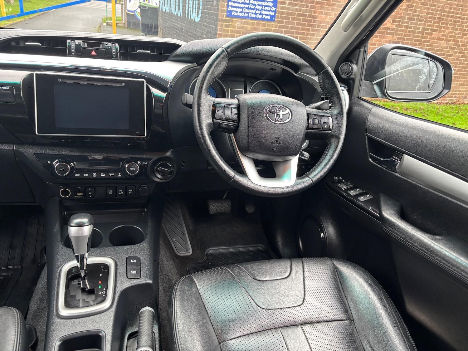 Used Toyota Hilux 2016 for sale - 77074950: Photo 10