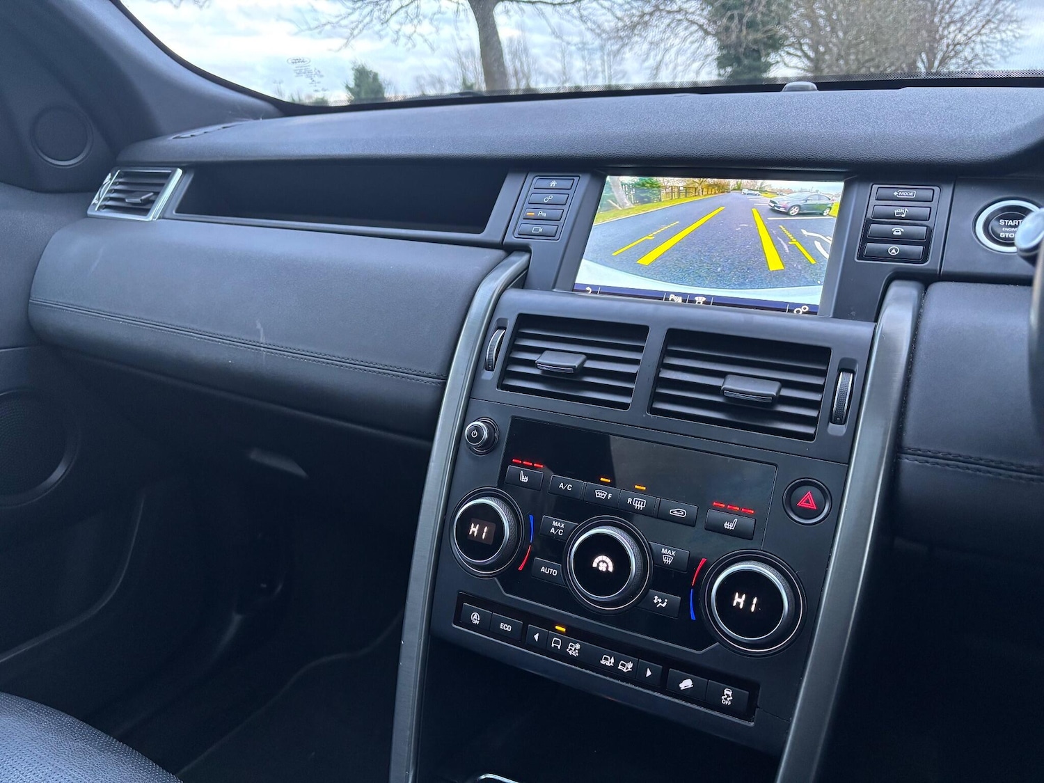 Used Land Rover Discovery Sport for sale - 77291062: Photo 17