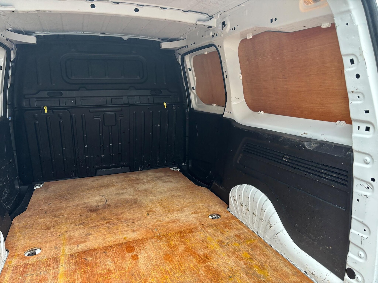 Used Peugeot Partner 2021 for sale - 77359195: Photo 11