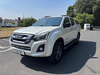 Used Isuzu D-Max 2018 for sale - 79235780: Photo