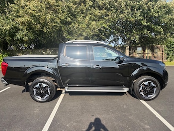 Used Nissan Navara 2021 for sale - 75601577: Photo
