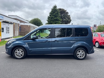 Used Ford Grand Tourneo Connect 2021 for sale - 79116881: Photo