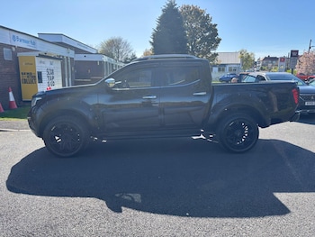 Used Nissan Navara 2018 for sale - 78362423: Photo