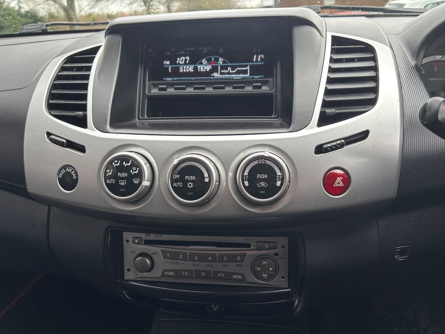 Used Mitsubishi L200 2014 for sale - 76886827: Photo 11