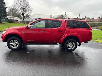 Used Mitsubishi L200 2014 for sale - 76886827: Photo
