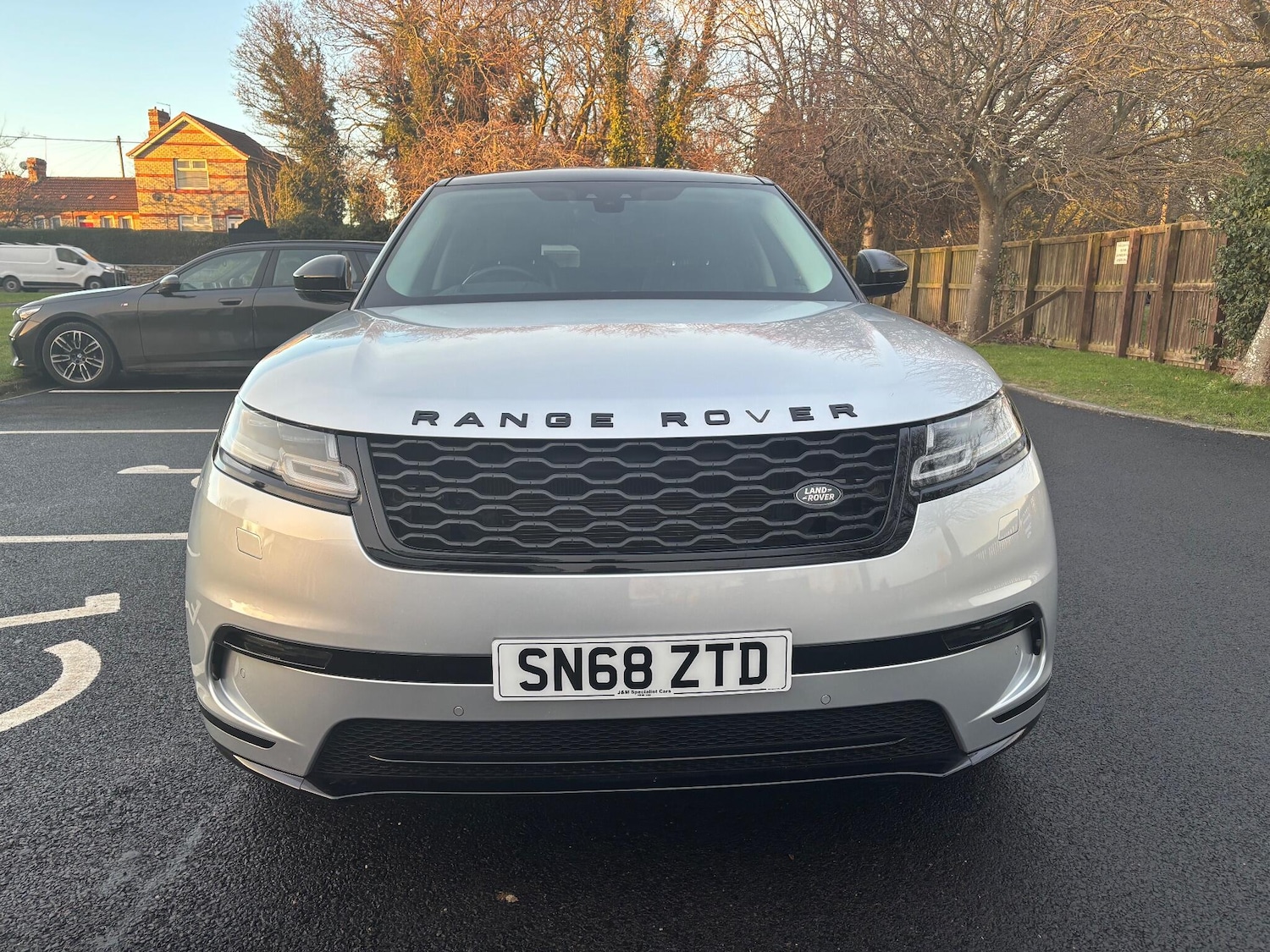Used Land Rover Range Rover Velar for sale - 77215583: Photo 2