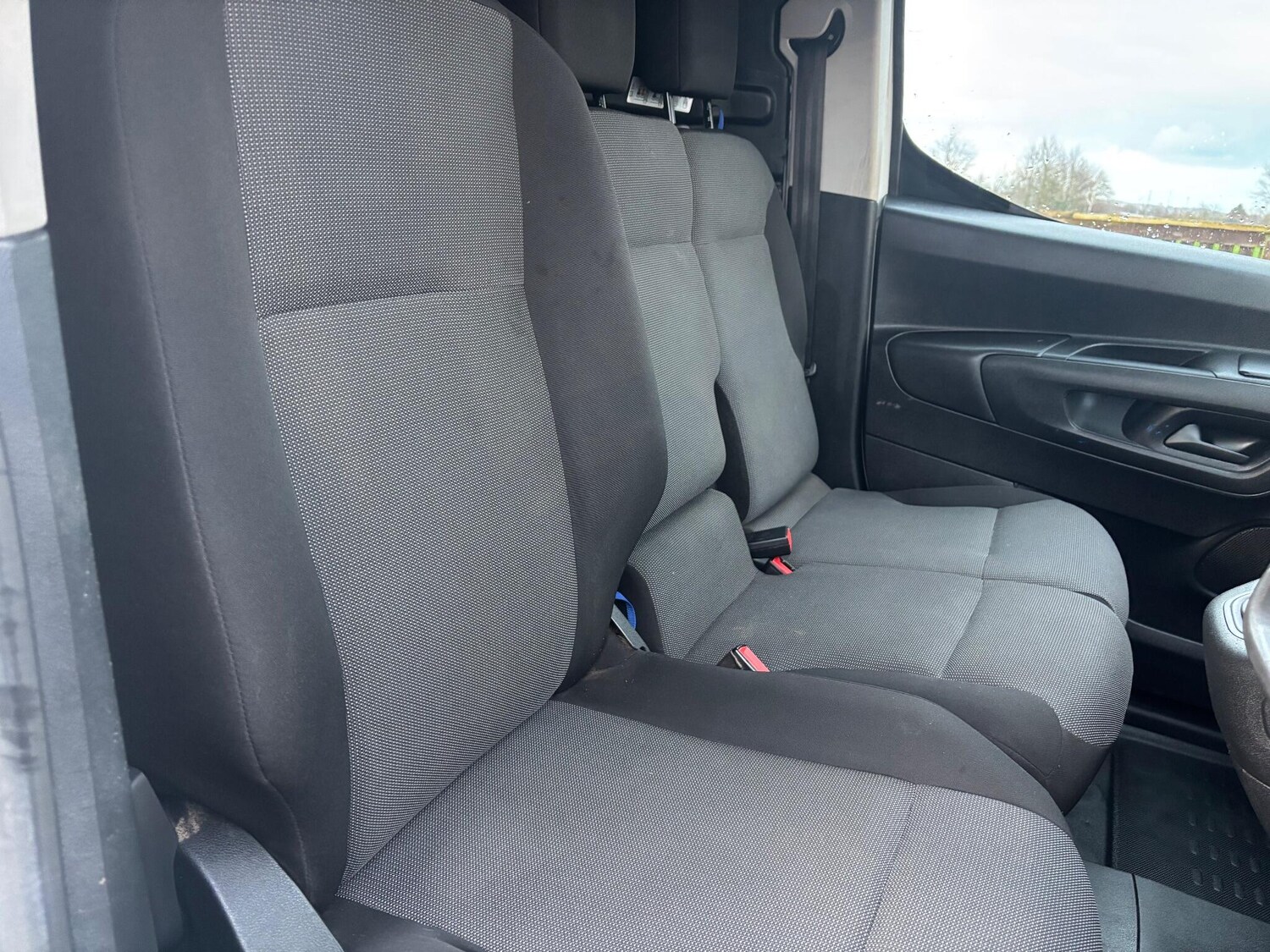 Used Peugeot Partner 2020 for sale - 77549624: Photo 12