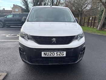 Used Peugeot Partner 2020 for sale - 77549624: Photo