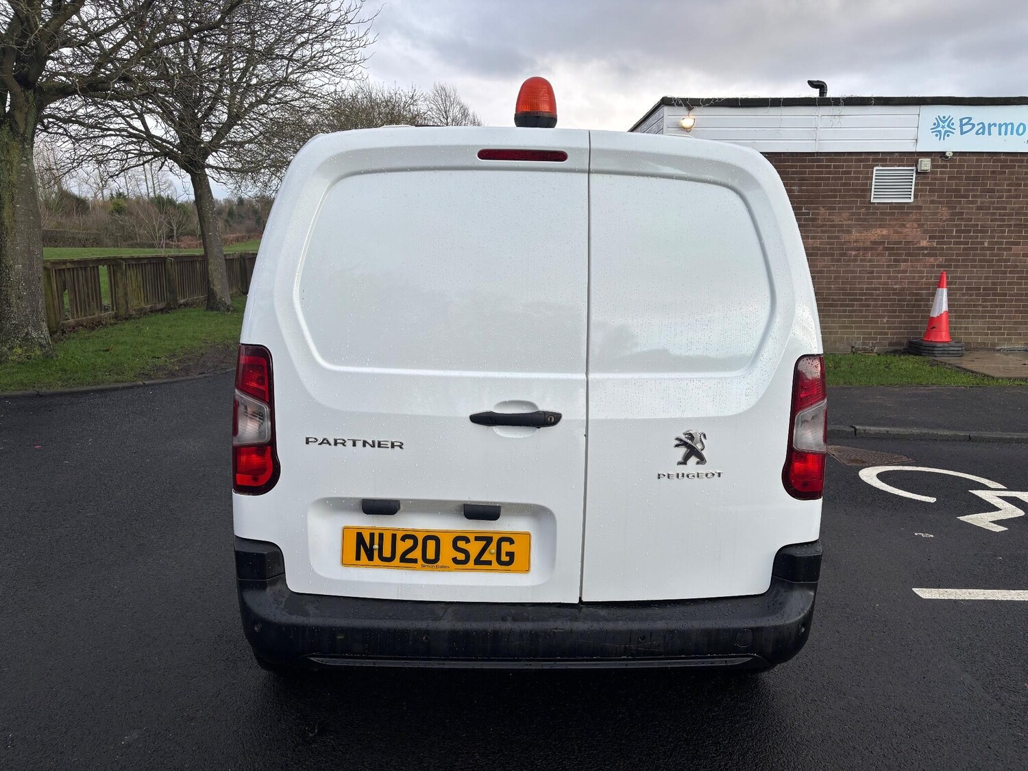 Used Peugeot Partner 2020 for sale - 77549624: Photo 6