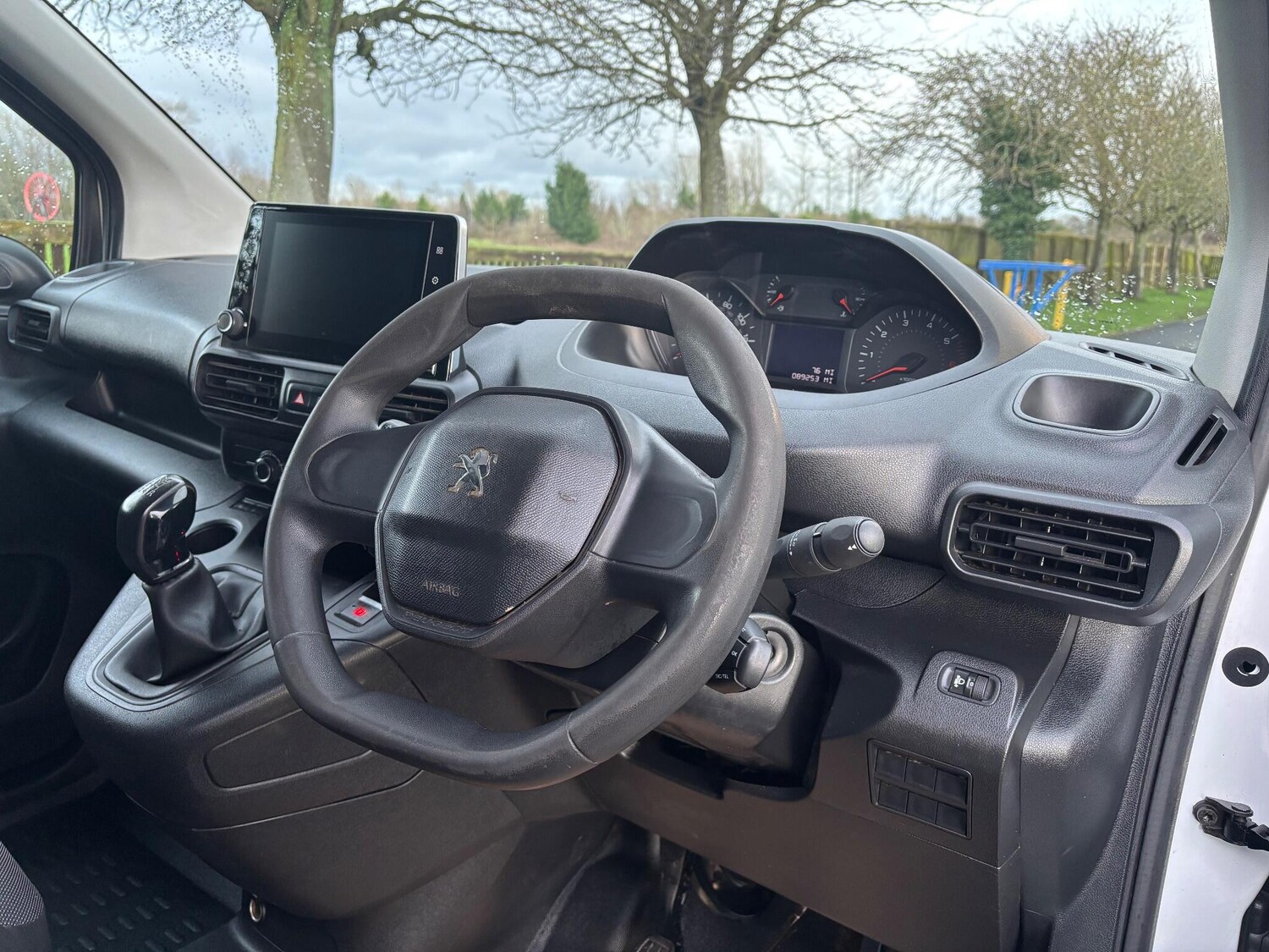 Used Peugeot Partner 2020 for sale - 77549624: Photo 9