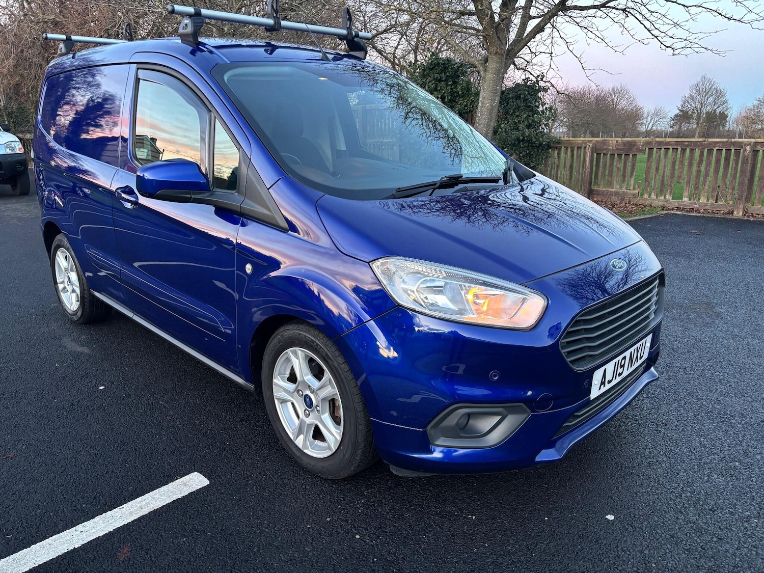 Used Ford Transit Courier 2019 for sale - 76780909: Photo 1