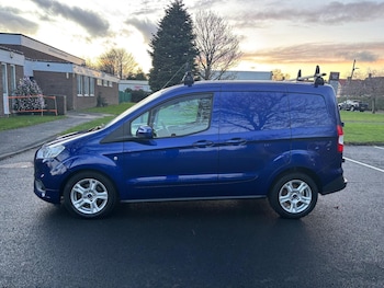 Used Ford Transit Courier 2019 for sale - 76780909: Photo