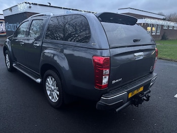 Used Isuzu D-Max 2019 for sale - 76886665: Photo