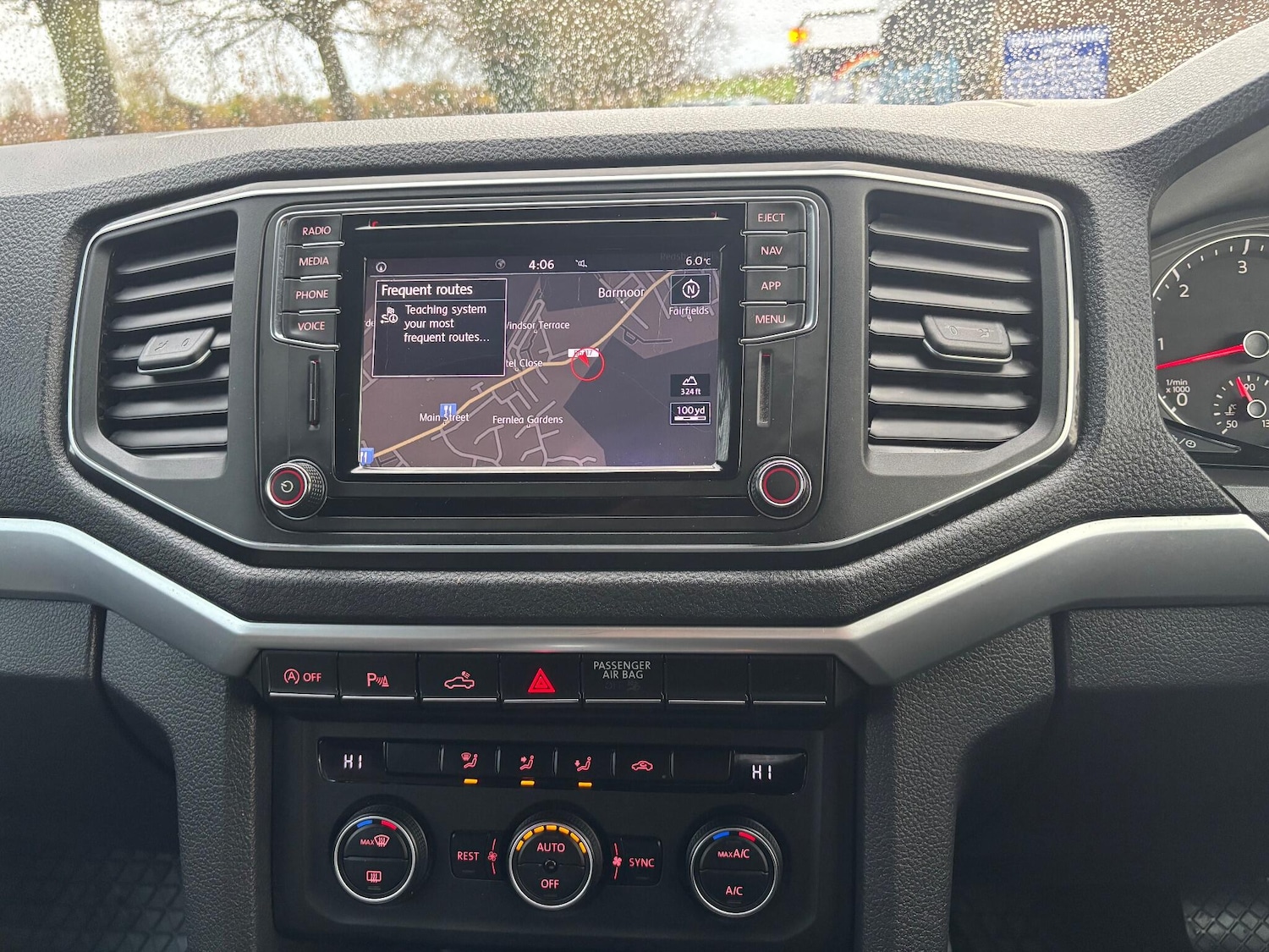 Used Volkswagen Amarok 2018 for sale - 76620593: Photo 12