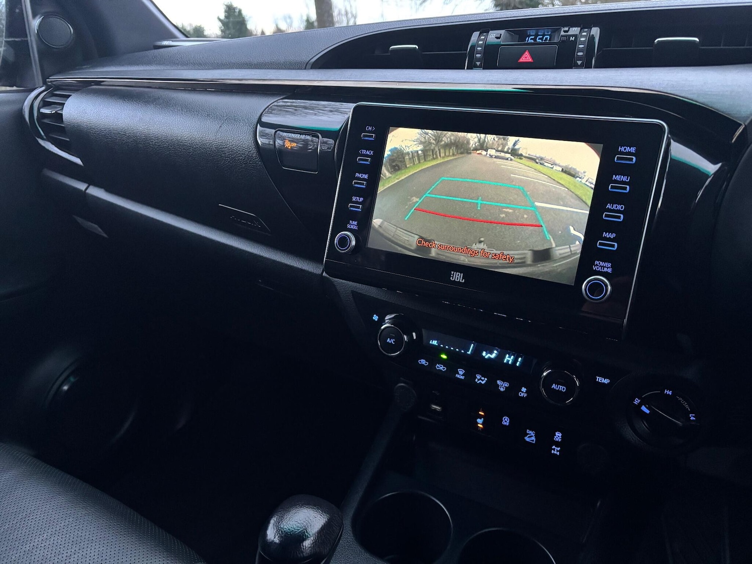 Used Toyota Hilux 2021 for sale - 77291588: Photo 12