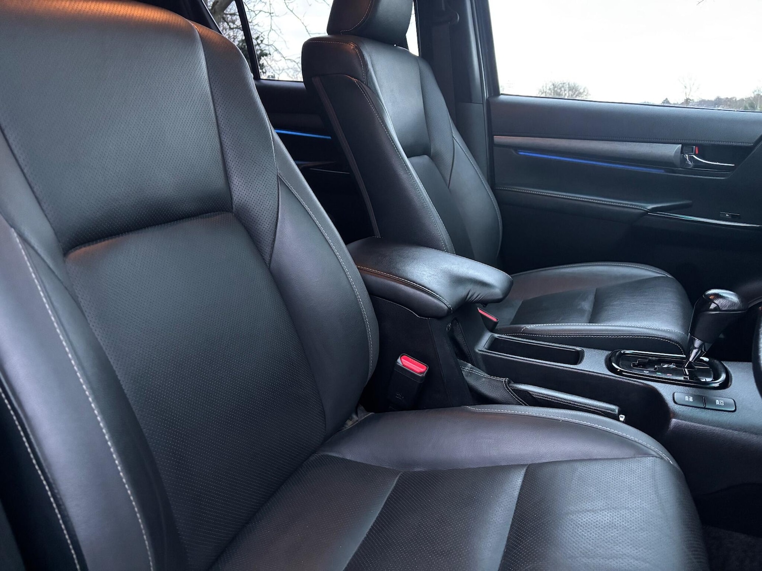 Used Toyota Hilux 2021 for sale - 77291588: Photo 14