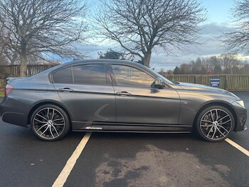 Used BMW 3 Series 2017 for sale - 76976565: Photo