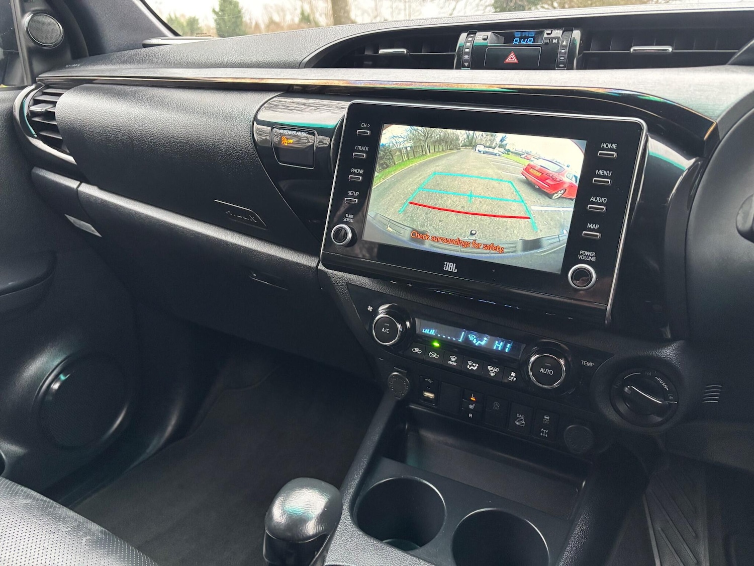 Used Toyota Hilux 2021 for sale - 77612868: Photo 13