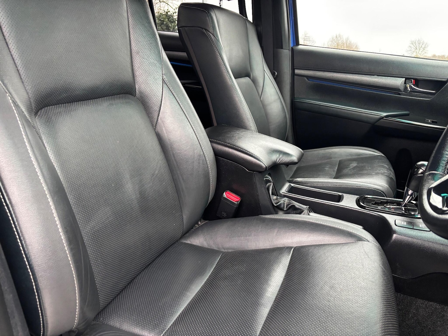 Used Toyota Hilux 2021 for sale - 77612868: Photo 14