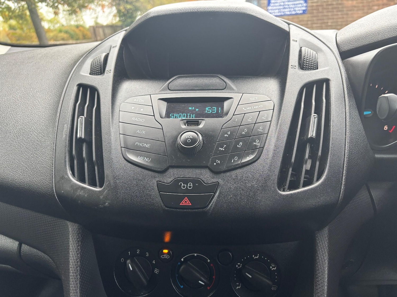 Used Ford Transit Connect 2017 for sale - 76269840: Photo 13