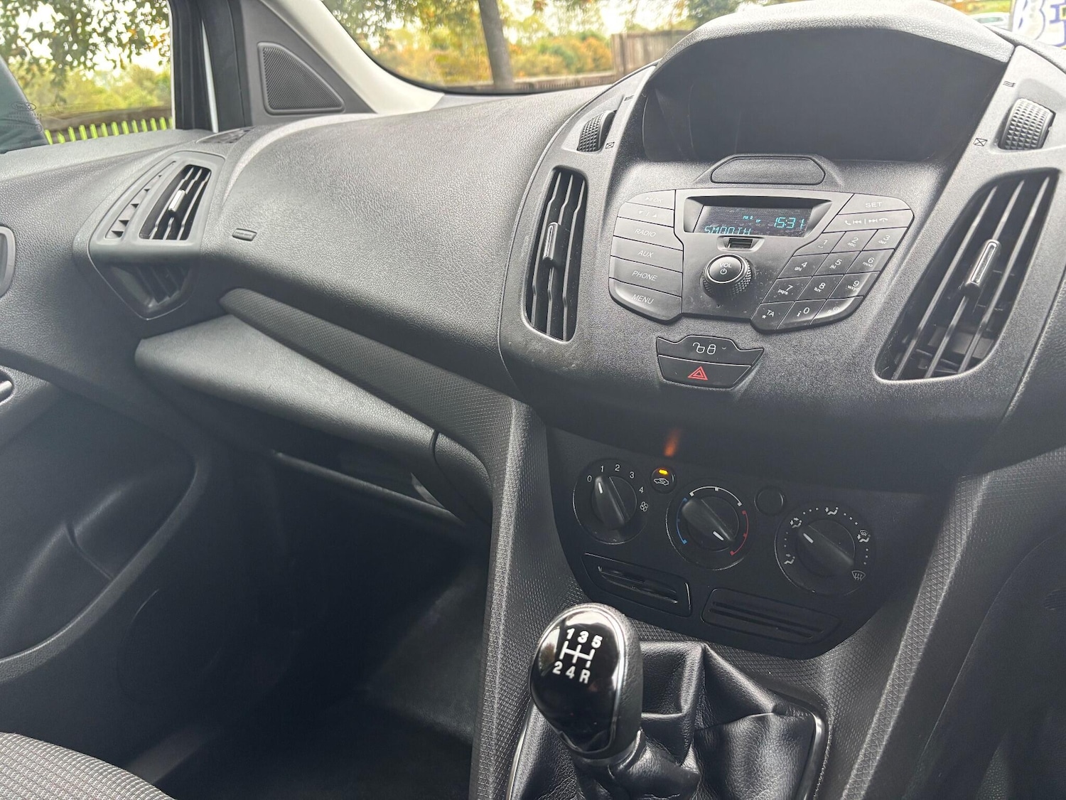 Used Ford Transit Connect 2017 for sale - 76269840: Photo 14