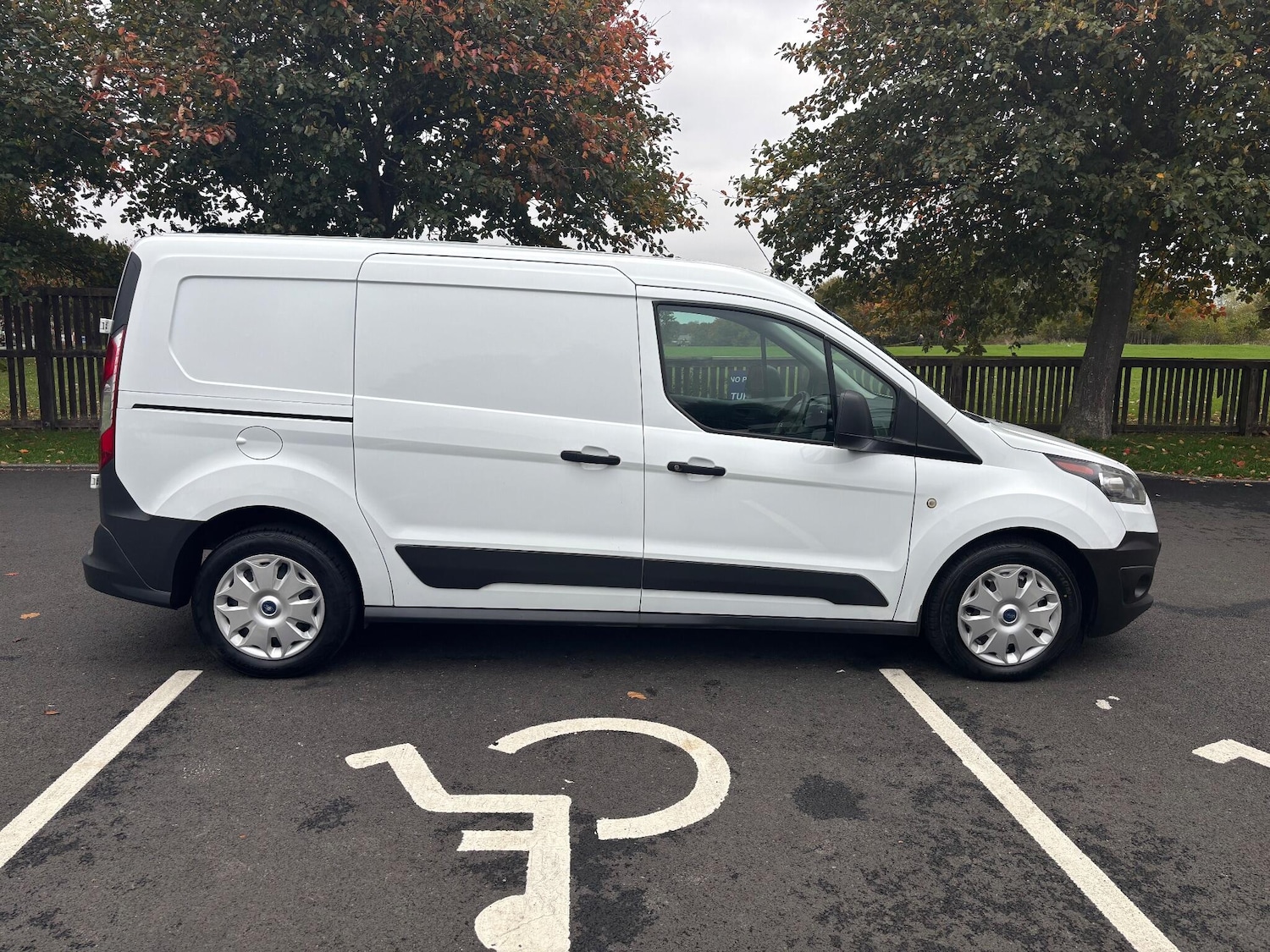 Used Ford Transit Connect 2017 for sale - 76269840: Photo 8