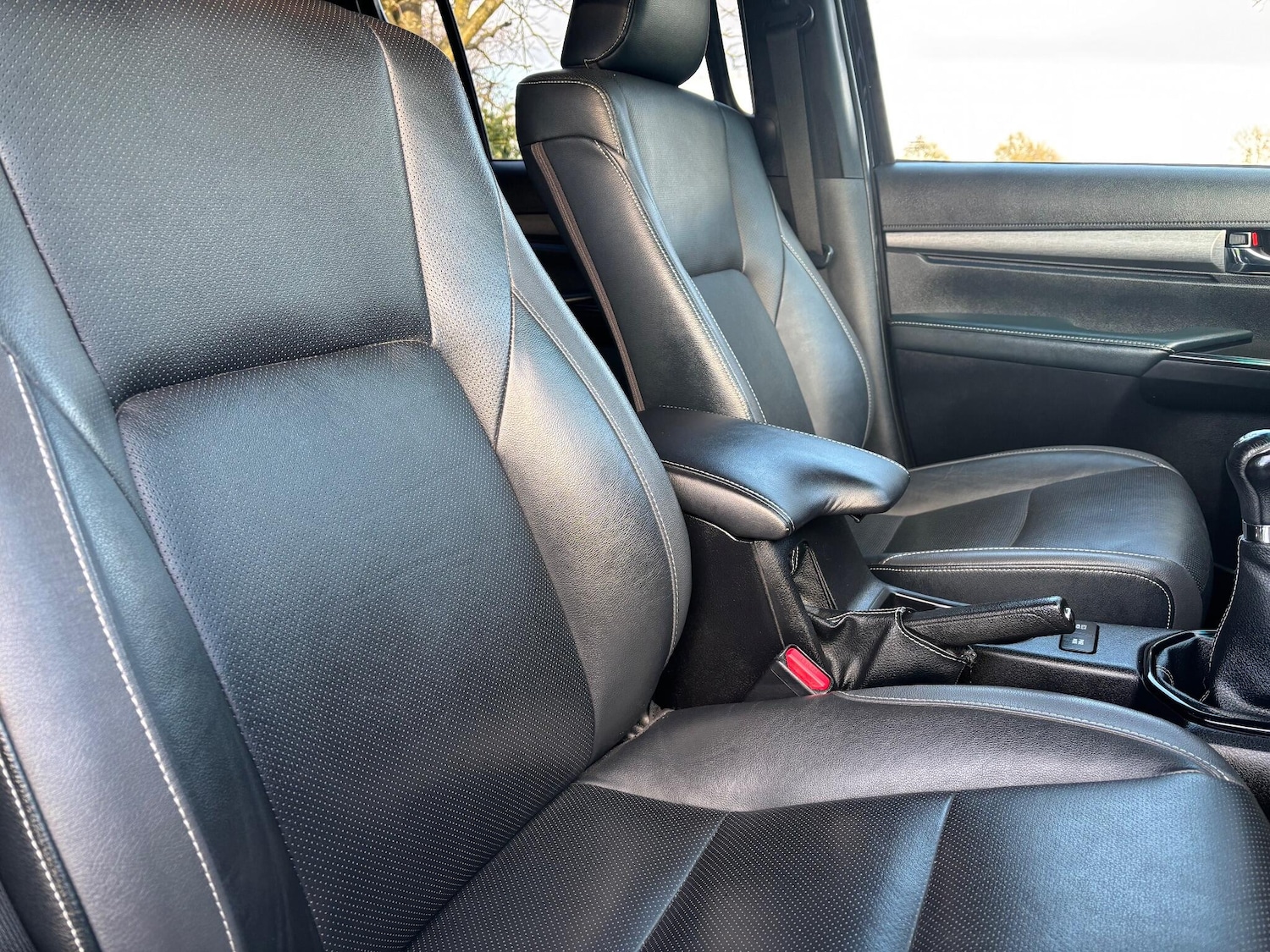 Used Toyota Hilux 2021 for sale - 76632966: Photo 14