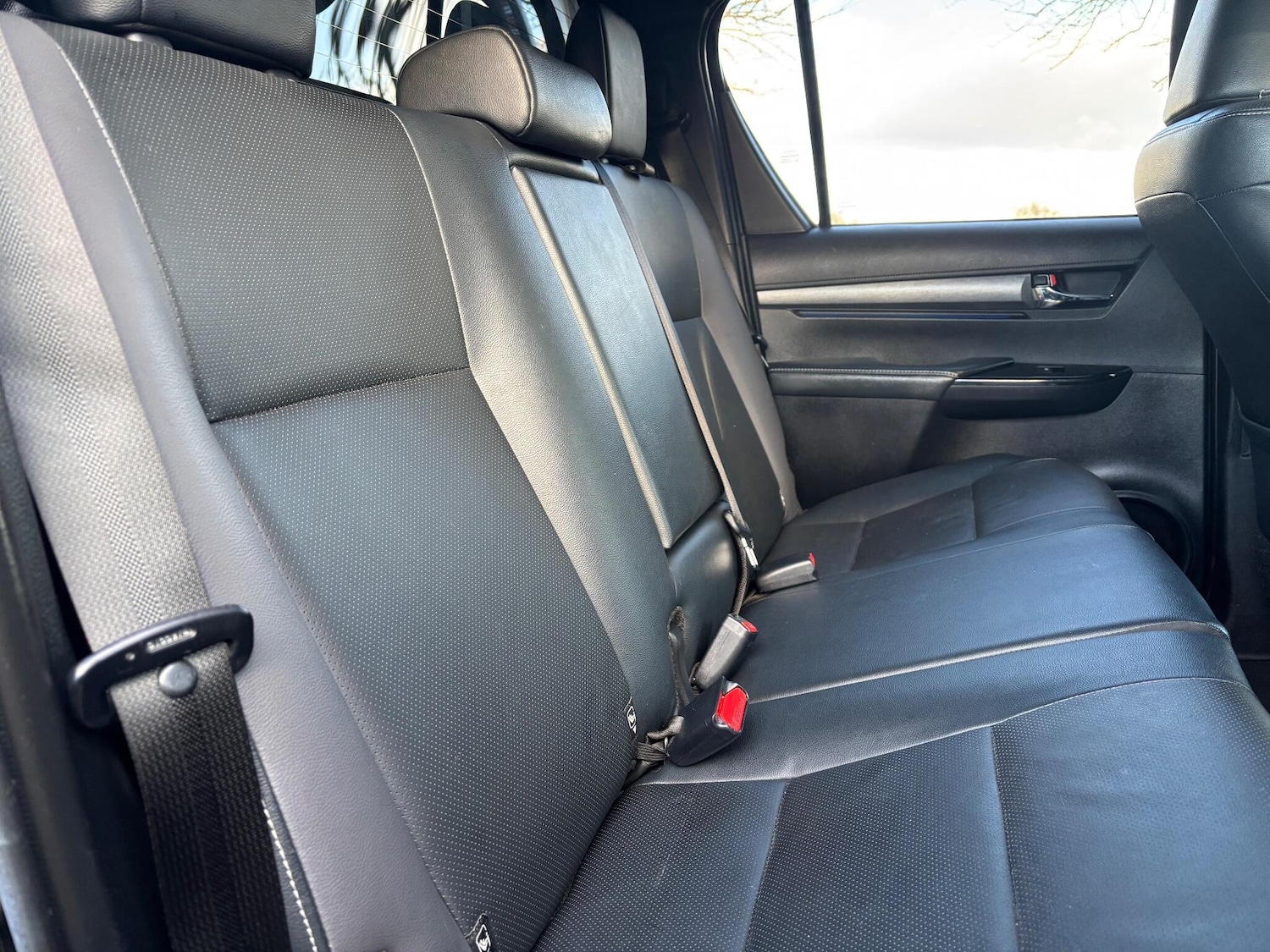 Used Toyota Hilux 2021 for sale - 76632966: Photo 15