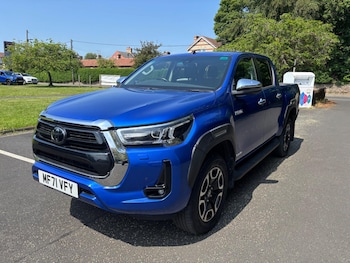 Used Toyota Hilux 2021 for sale - 78704620: Photo