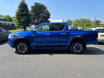 Used Toyota Hilux 2021 for sale - 78704620: Photo