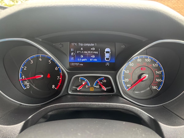 Used Ford Focus 2017 for sale - 75782364: Photo 15