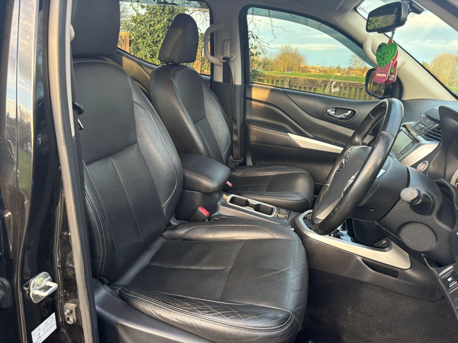 Used Nissan Navara for sale - 77723786: Photo 14