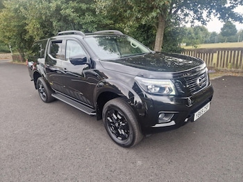 Nissan - Navara