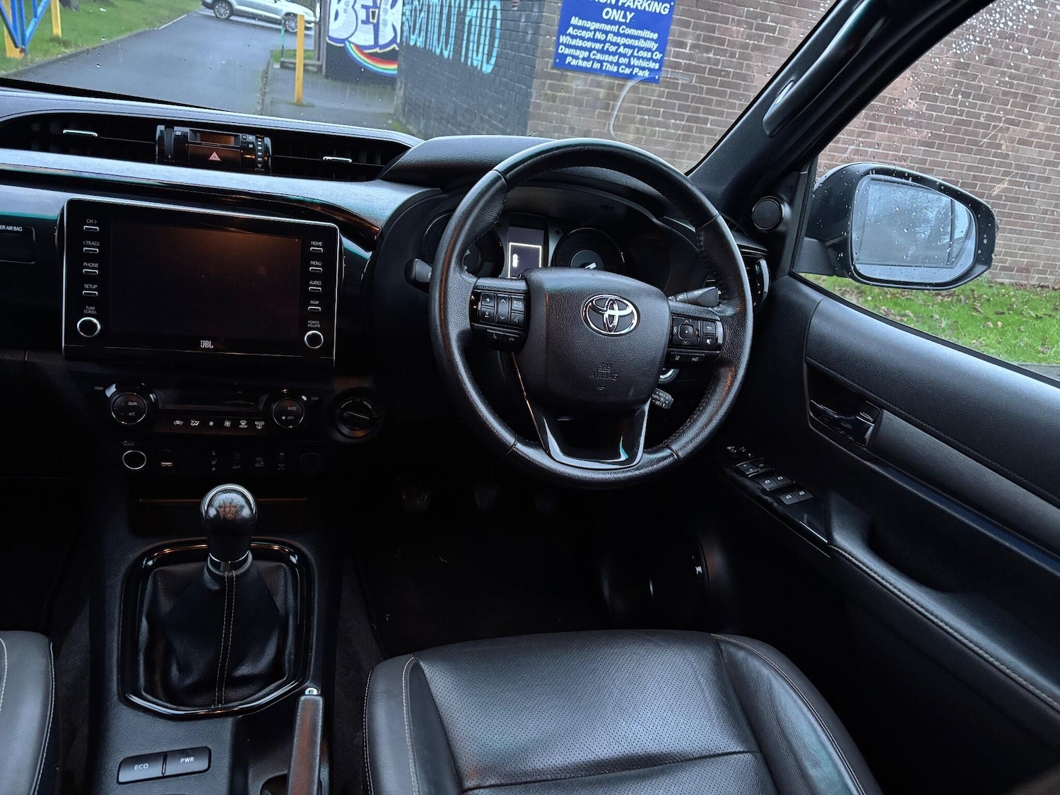 Used Toyota Hilux 2022 for sale - 77066673: Photo 10