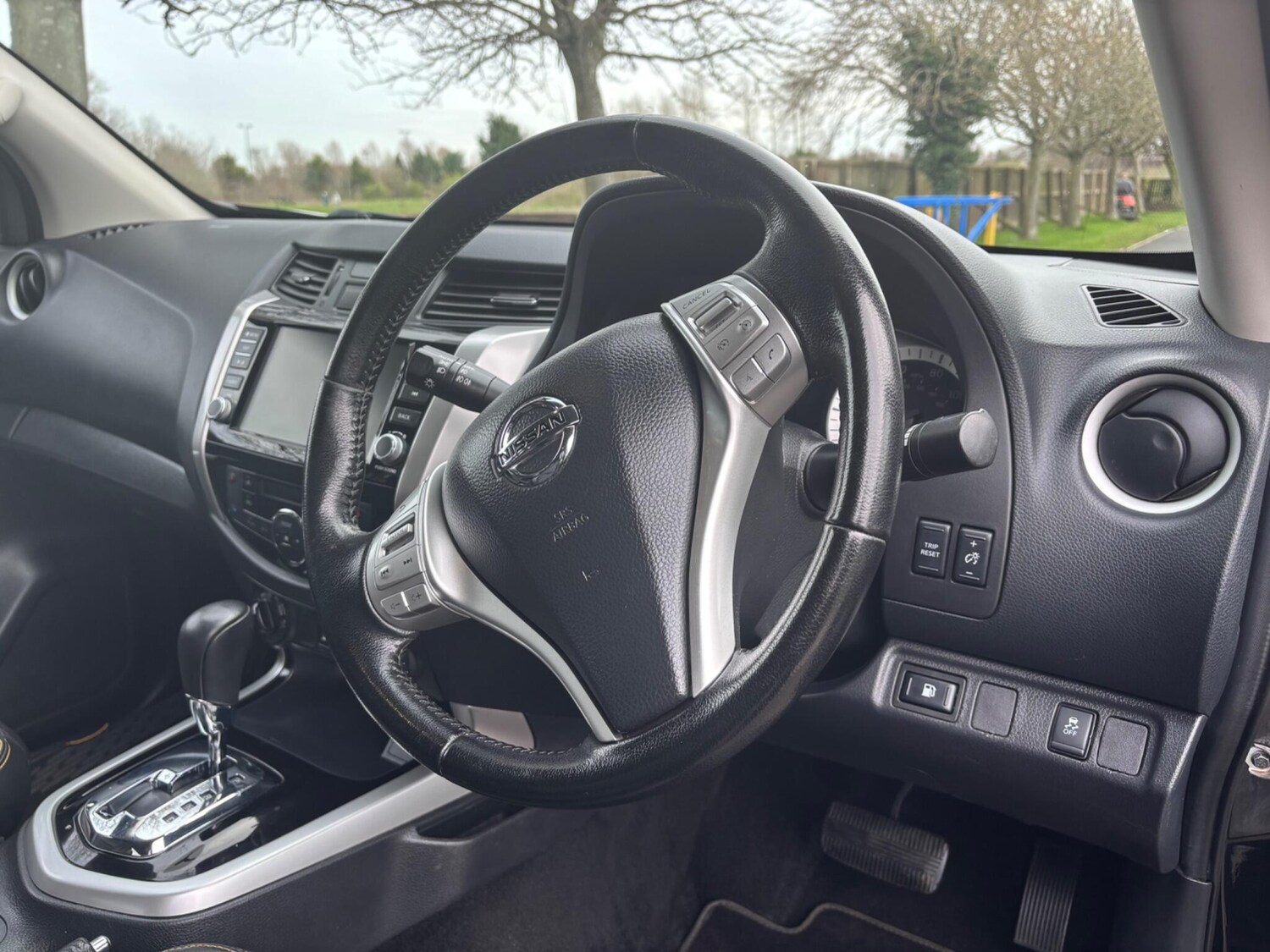 Used Nissan Navara for sale - 77957234: Photo 9