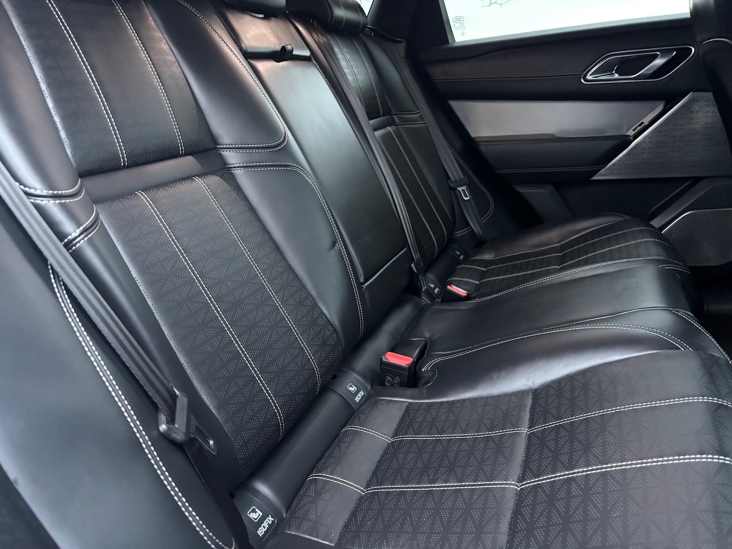 Used Land Rover Range Rover Velar 2018 for sale - 77029510: Photo 16