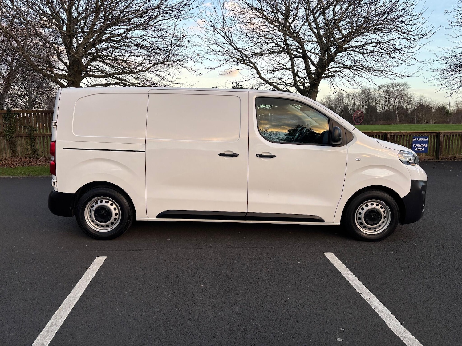 Used Peugeot Expert 2021 for sale - 76912819: Photo 8