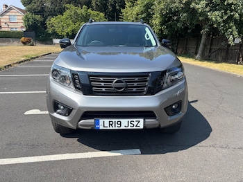 Used Nissan Navara 2019 for sale - 79235805: Photo