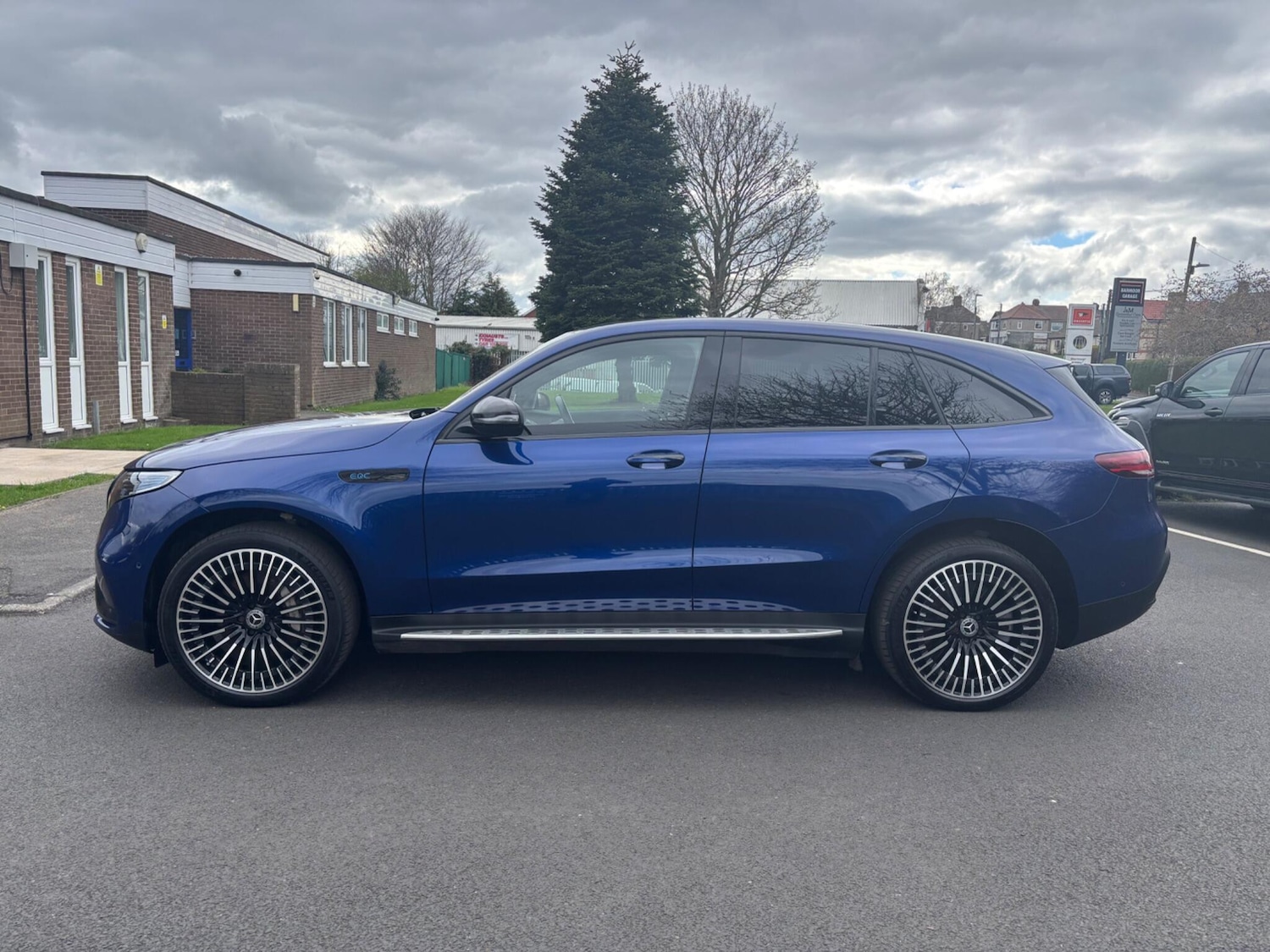 Used Mercedes-Benz EQC for sale - 78086927: Photo 4