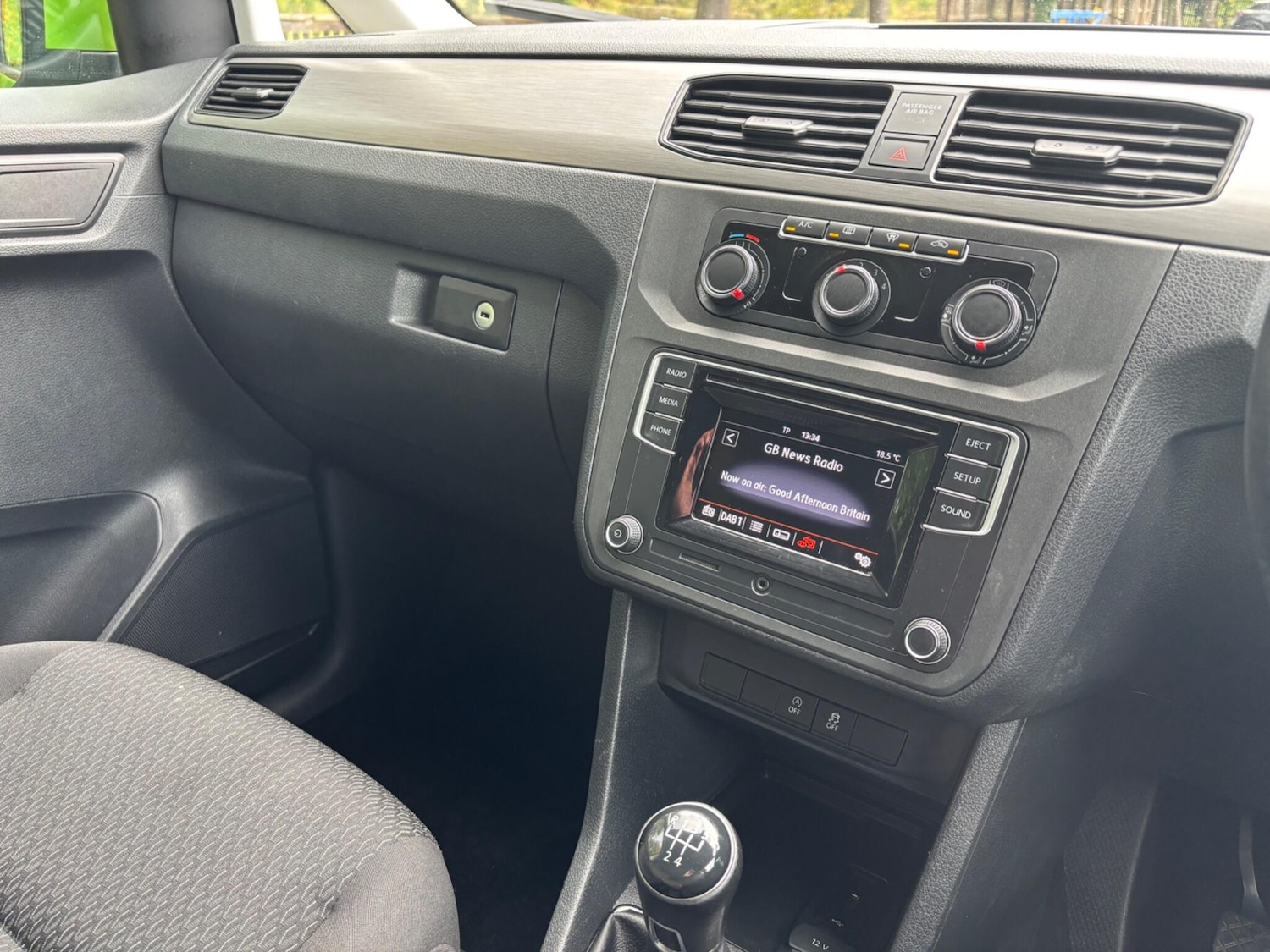 Used Volkswagen Caddy Maxi Life 2019 for sale - 76996373: Photo 20