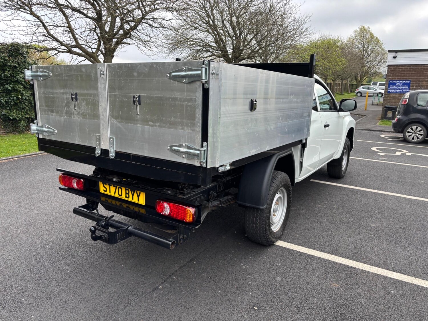 Vehicle 7
