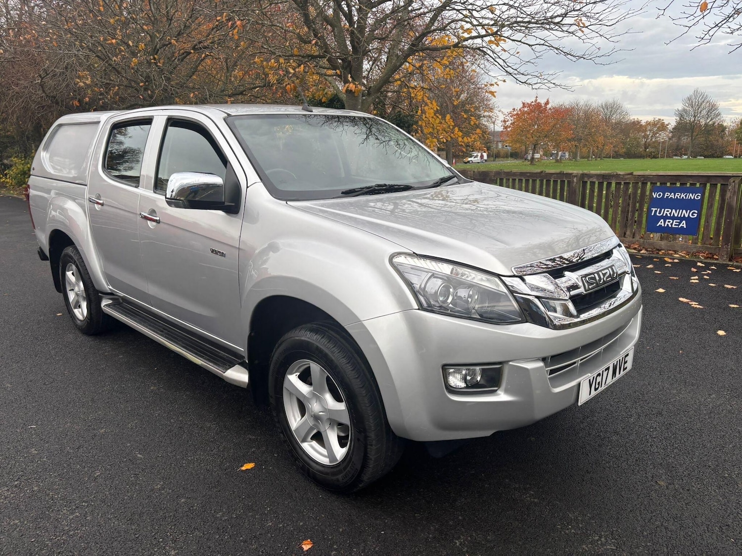 Used Isuzu D-Max 2017 for sale - 76512172: Photo 1