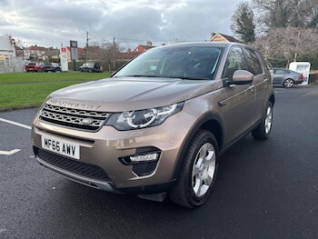 Used Land Rover Discovery Sport 2016 for sale - 77016915: Photo