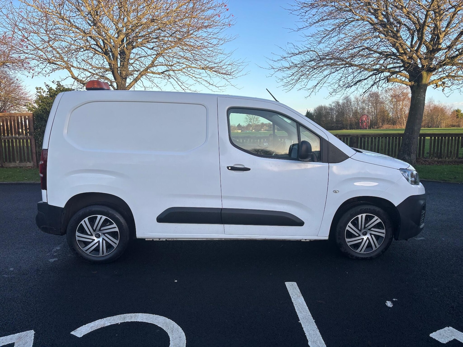 Used Citroen Berlingo 2020 for sale - 76742791: Photo 8